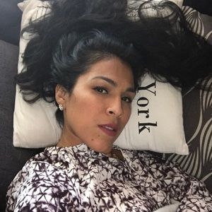 Meet your Posher, Cristal